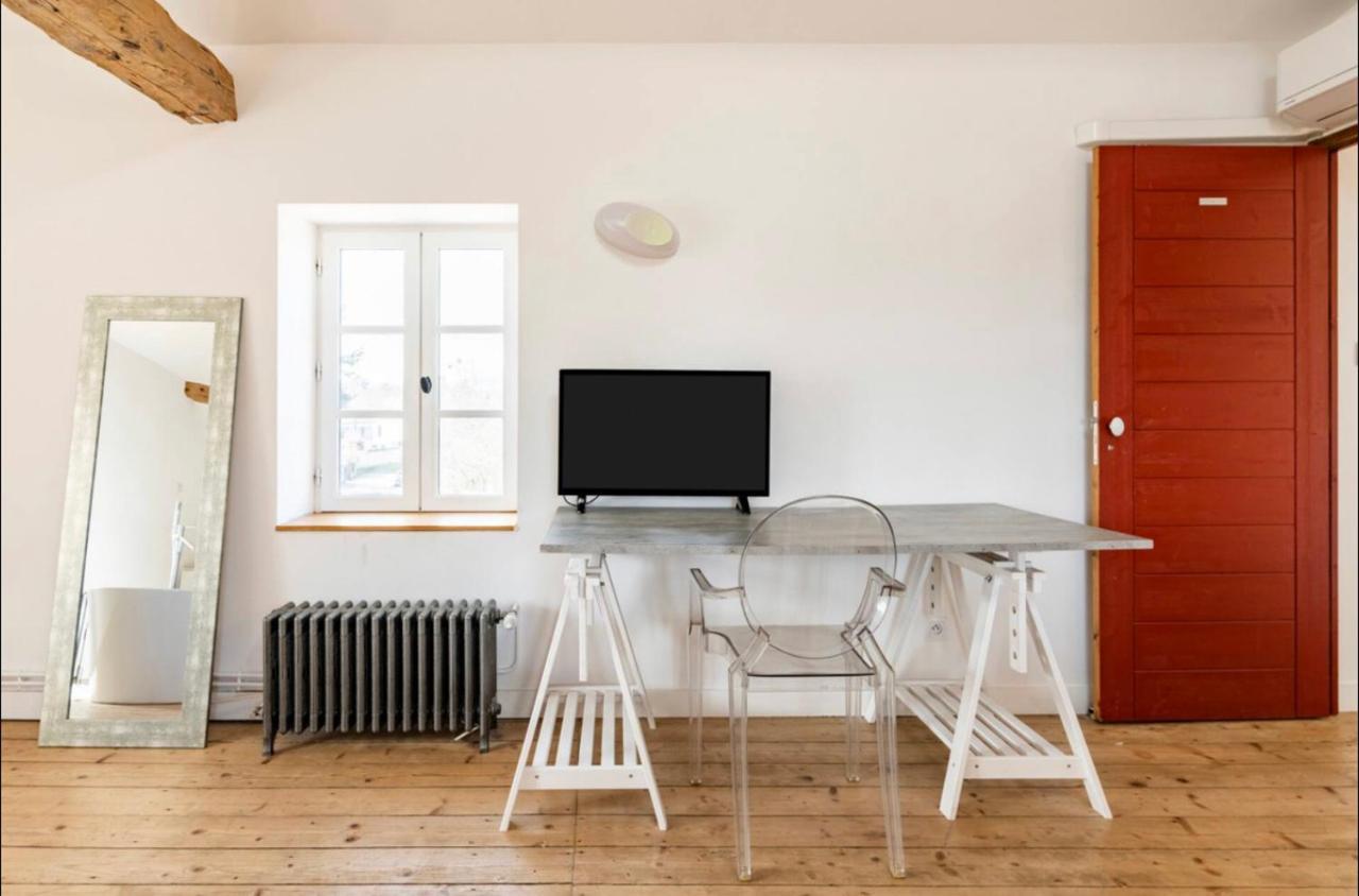 Suite de Charme Bed n Breakfast très proche Lyon Tassin-la-Demi-Lune Extérieur photo