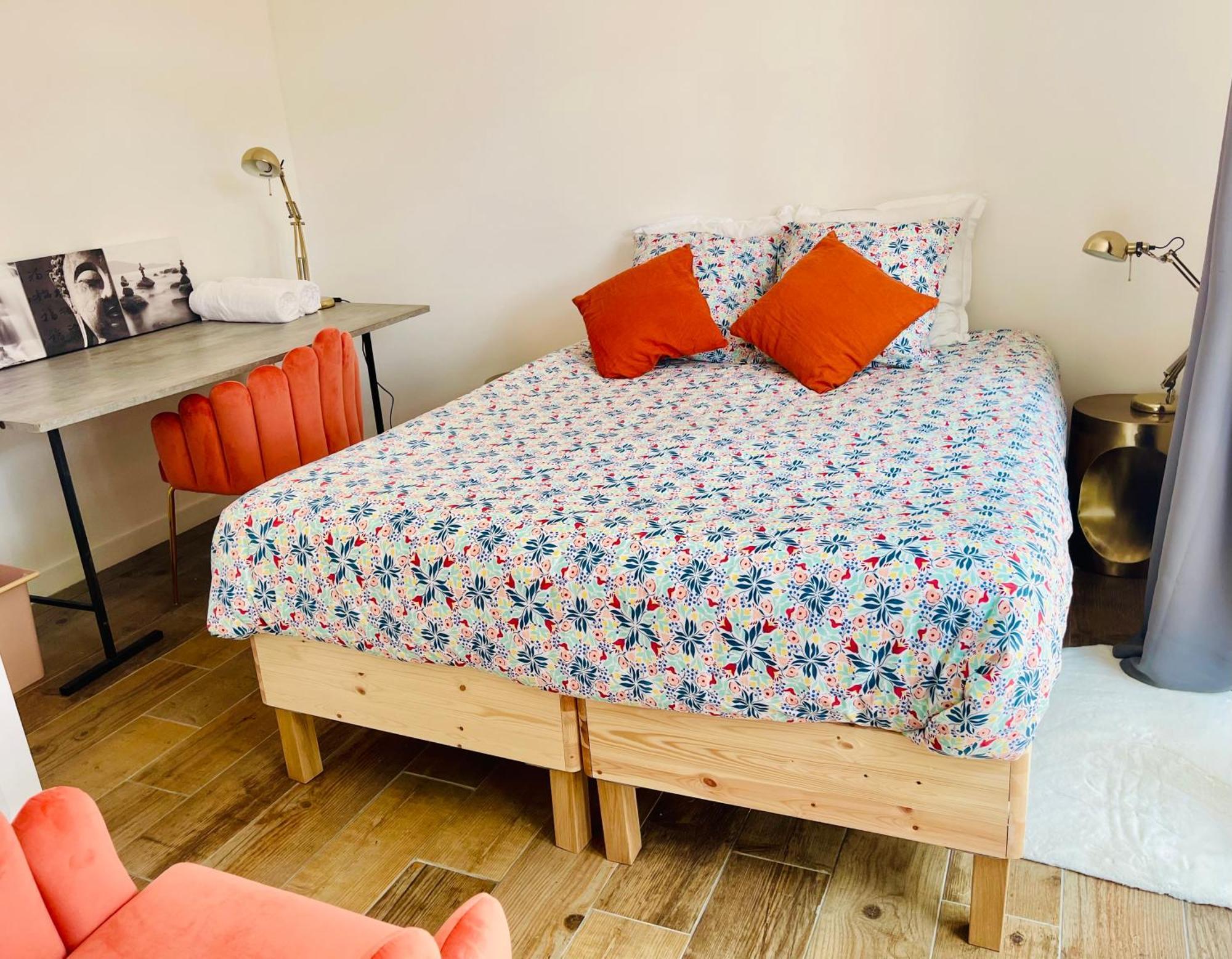 Suite de Charme Bed n Breakfast très proche Lyon Tassin-la-Demi-Lune Extérieur photo